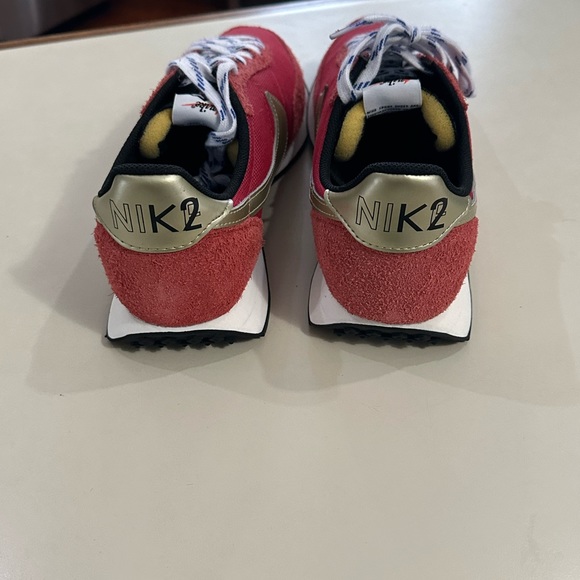 Nike Waffle Trainer 2 - Picture 3 of 5